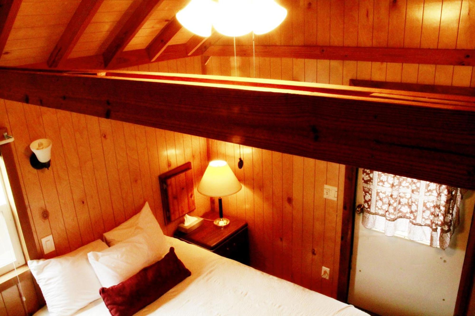 Auld Holland Inn Oak Harbor Room photo